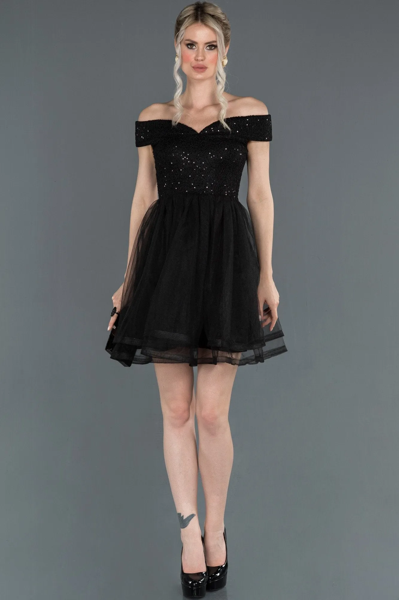 17034 Black Off-Shoulder Shimmer Tulle Princess Dress