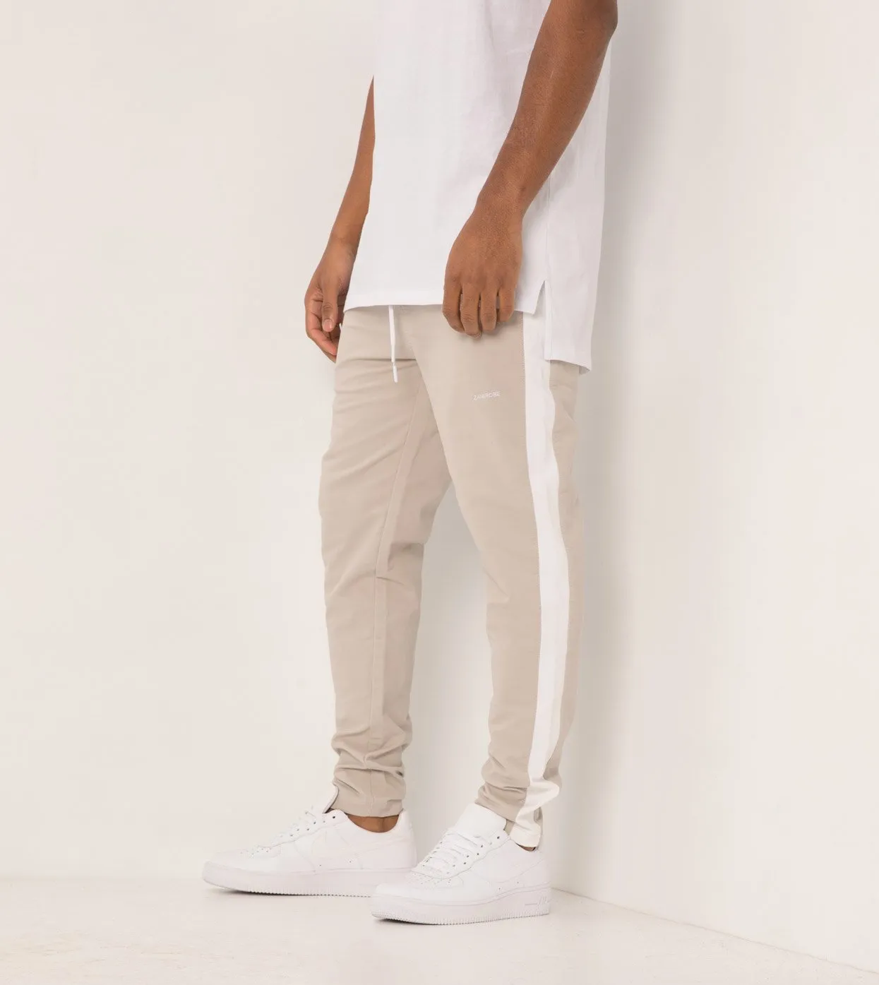 Jumpshot Track Pant Putty/White