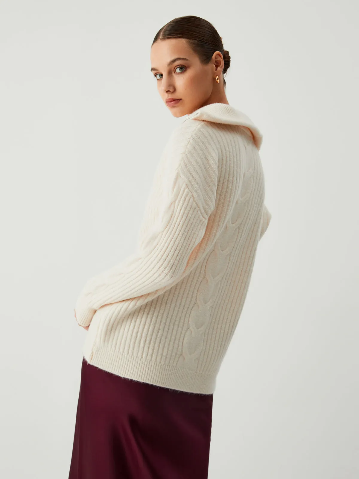 Wenkouban-Christmas Thanksgiving outfits_Cloud Nine Graceful Open Collar Sweater